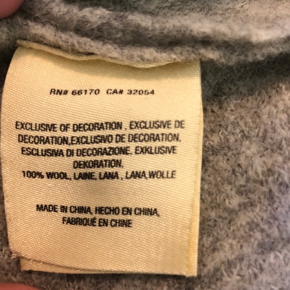 Anthropologie Knitted & Knotted size Medium Painted Floral Soft Cozy $178 NEW - Picture 14 of 16